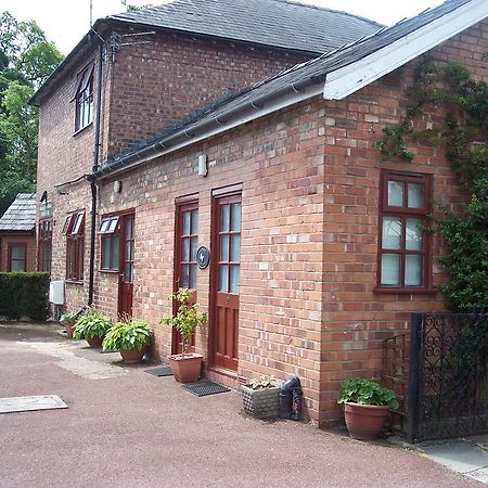 Butterfly Guest House Cheadle (Greater Manchester) Exterior foto